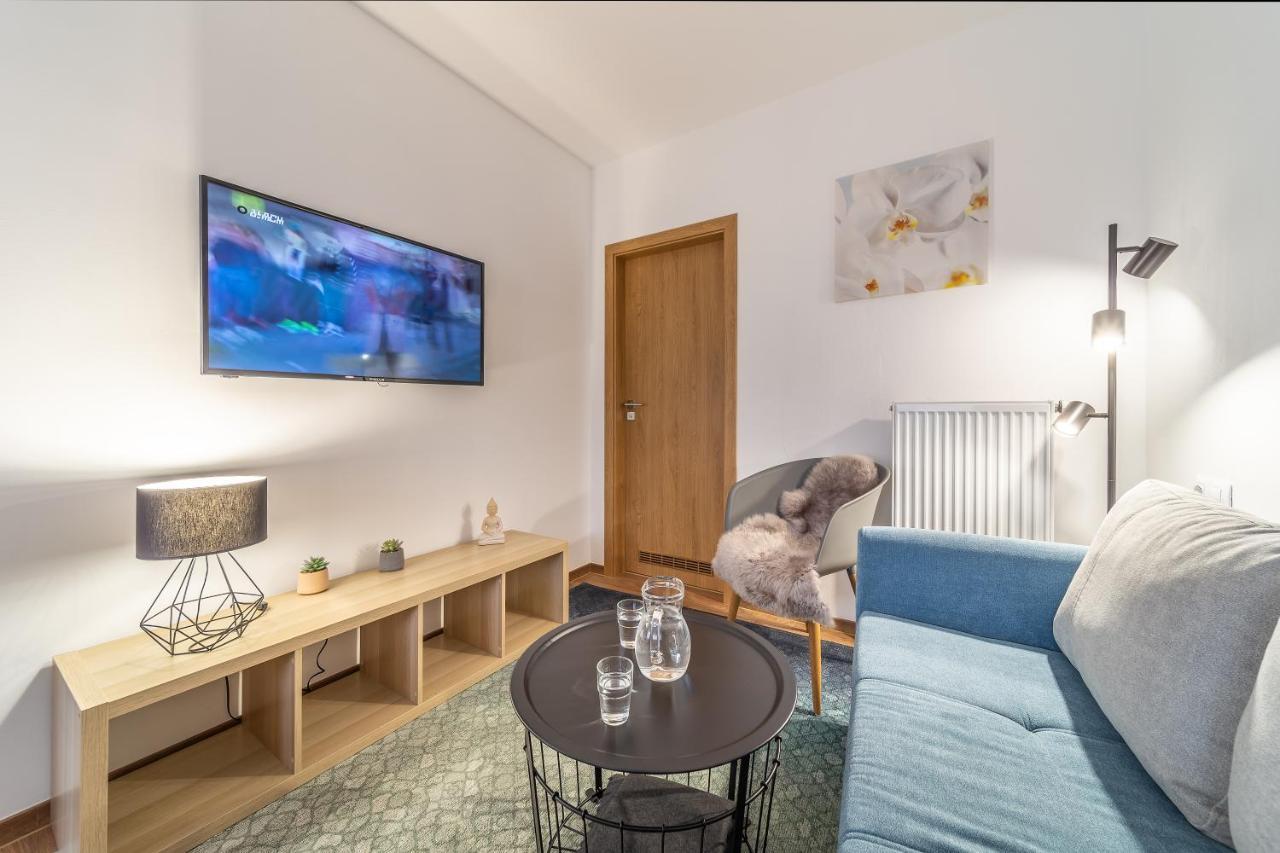 Aviatik Apartments Ceske Budejovice Exterior photo
